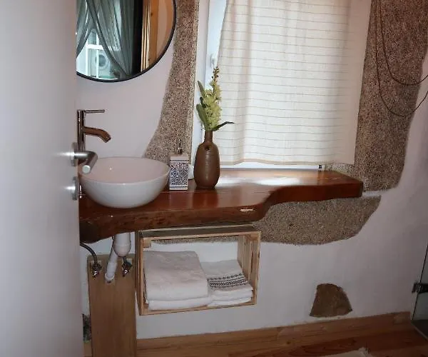 Moinho De Pedra Ma Εξοχικό σπίτι *